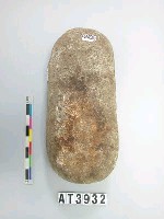 藏品(中型長條石錘)的圖片